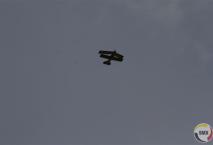 Er werd ook gezweefvliegtuigd (of is het gezweefvliegtogen ?)boven Nismes. 