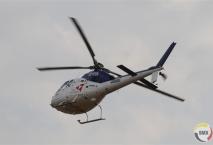 Plots verscheen een helicopter van de provincie West-vlaanderen boven het circuit. 