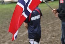 Ook voor de Noorse delegatie was de zijspancross-wedstrijd een niet alledaags spektakel. 