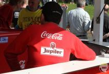 Coca Cola en Jupiler. Heet dat niet 'een mazoutje' in het Vlaams ? 
