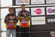 Ook MCLB-kampioenen Vanluchene en Soenens shwoden hun kampioenentrui op het podium.  